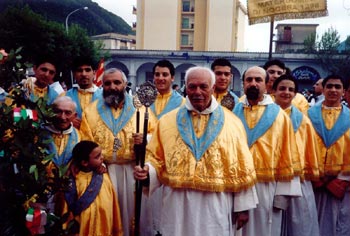 Festa del Majo 2003 - Il corteo della Confraternita